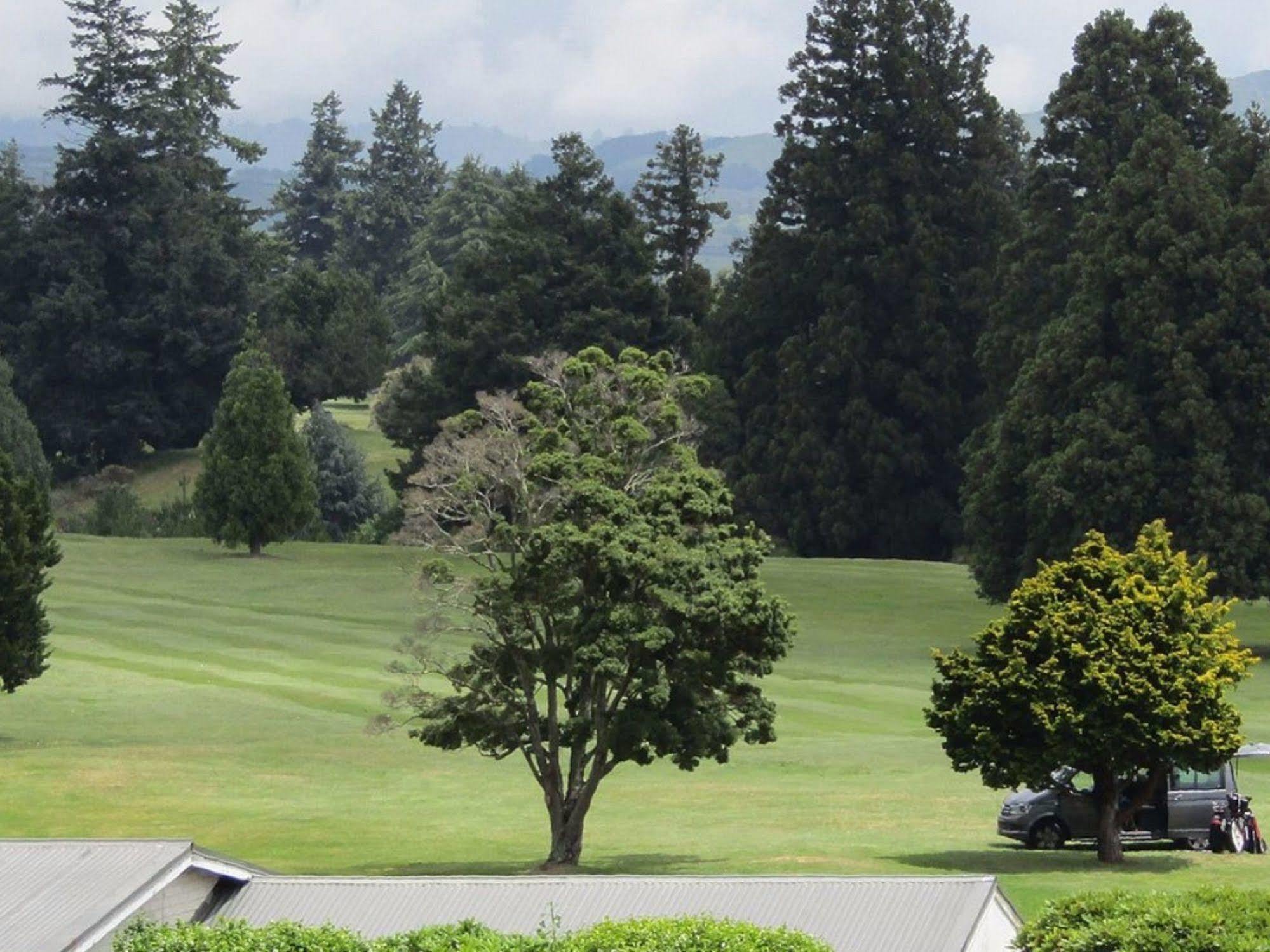 Pohutu Lodge Motel Роторуа Экстерьер фото