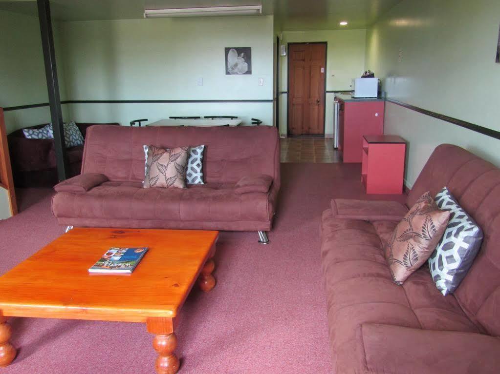 Pohutu Lodge Motel Роторуа Экстерьер фото